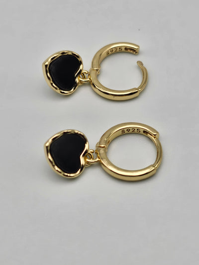 925 Sterling Silver Tiny Black Heart 18 Gold Plated Minimalist Hoop Earrings. - YeYesJewelryDesign
