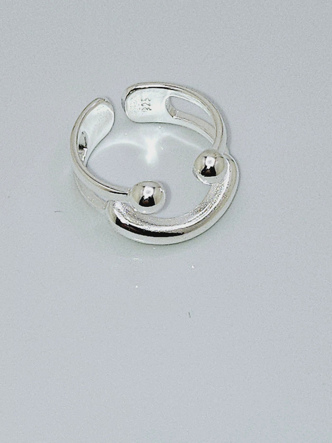 Smiley 925 Sterling Silver open ring, adjustable ring. - YeYesJewelryDesign