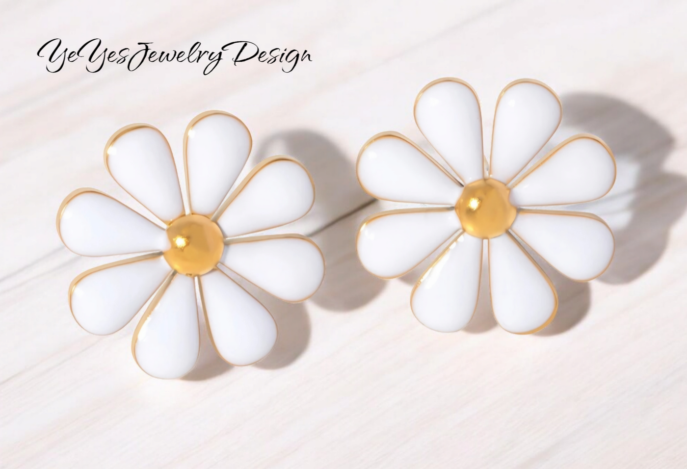 Stainless Steel and Enamel Waterproof and Hypoallergenic Daisy PVD 18k Gold Plates Stud Earrings. - YeYesJewelryDesign