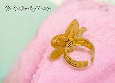 Waterproof 18k Gold-Plated Stainless-Steel Flower Adjustable Ring. - YeYesJewelryDesign