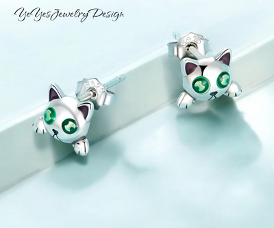 925 Sterling Silver Glow in the Dark Stud Tiny Earrings. - YeYesJewelryDesign