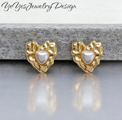 Waterproof Stainless Steel PVD 18k Gold Plated French Vintage Heart Pearl Stud Earrings. - YeYesJewelryDesign