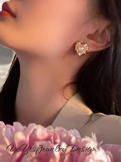 Waterproof Stainless Steel PVD 18k Gold Plated French Vintage Heart Pearl Stud Earrings. - YeYesJewelryDesign