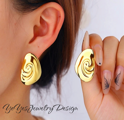 Stainless Steel Threaded Shell 18K PVD Stud Earrings Waterproof and Hypoallergenic. - YeYesJewelryDesign