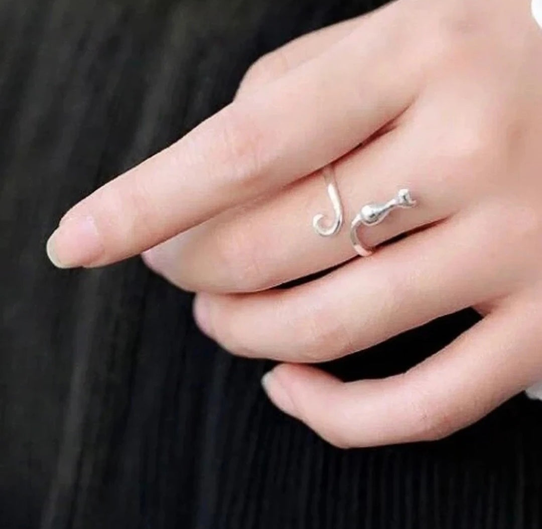 925 Sterling Silver Cat adjustable Ring. - YeYesJewelryDesign