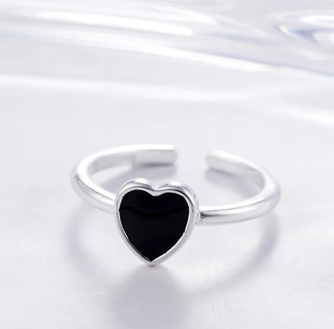 925 Sterling Silver Black and Silver color Adjustable Heart Ring. - YeYesJewelryDesign