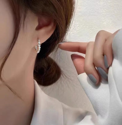 Elegant 925 Sterling Silver Temperamental Hoop Earrings. - YeYesJewelryDesign