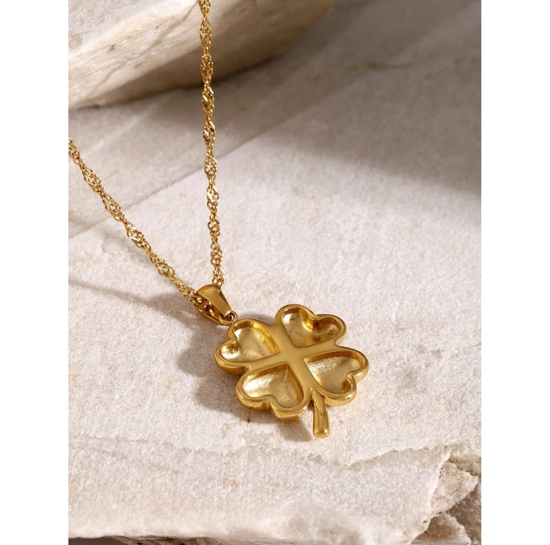 Stainless Steel Waterproof Lucky Flower Pendant necklace. - YeYesJewelryDesign