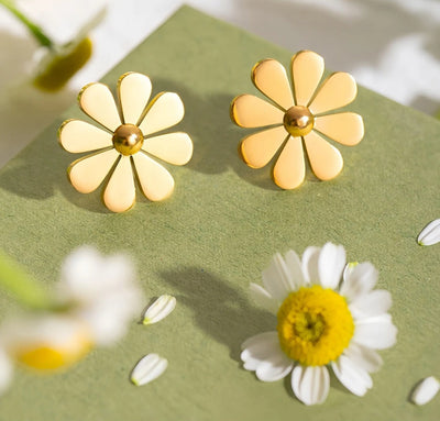 Daisy Gold Stud Earrings, Stainless Steel and Enamel Waterproof and Hypoallergenic Daisy PVD 18k Gold Plates Stud Earrings. - YeYesJewelryDesign