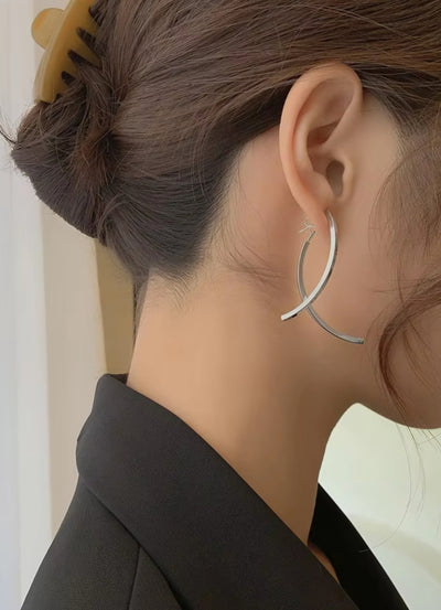 Stainless-Steel Fashion Big Curve Shape Earrings. - YeYesJewelryDesign