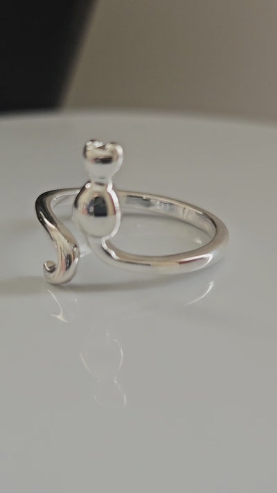 925 Sterling Silver Cat adjustable Ring.