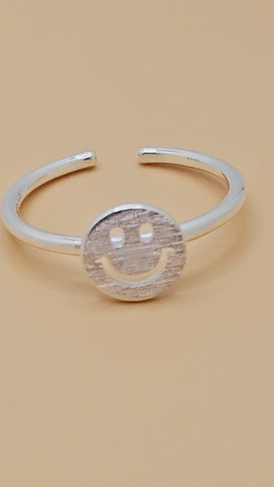 925 Sterling Silver Smiley Face Open Hypoallergenic Fashion Ring.